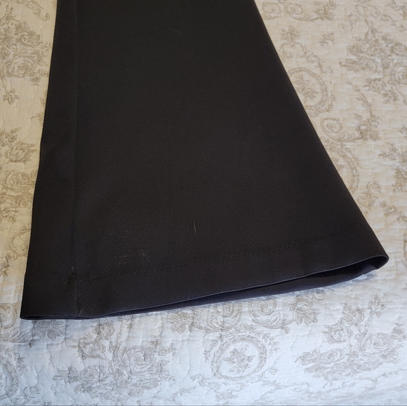 Maurices Flare Leg Pull On Dress Pants Size Medium Short - Picture 9 of 12